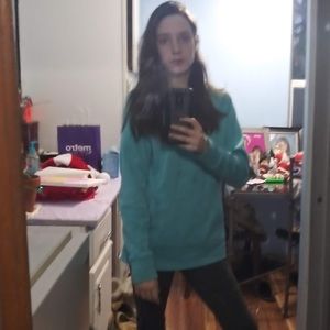 Meet your Posher, Feleisha